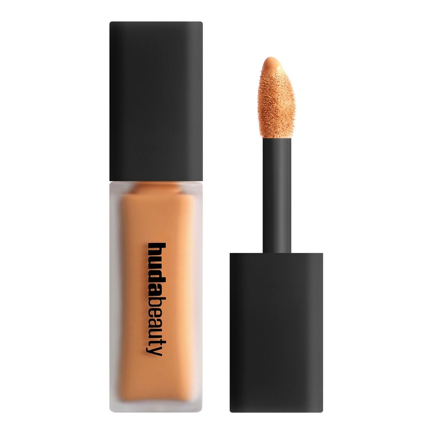 HUDA BEAUTY