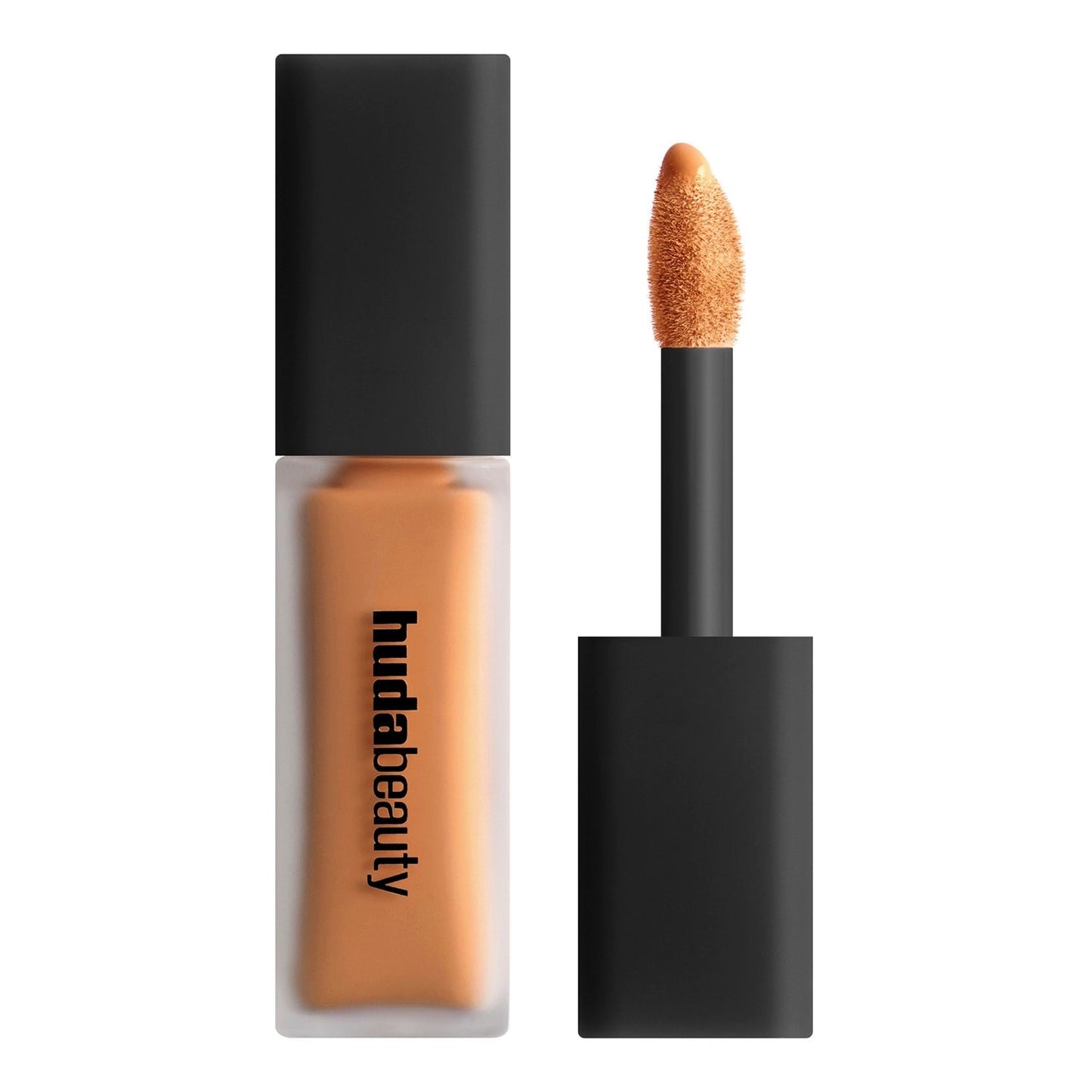 HUDA BEAUTY