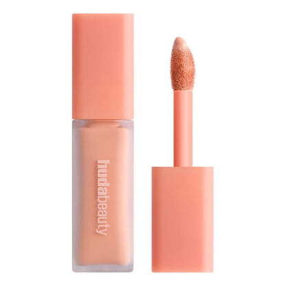 HUDA BEAUTY